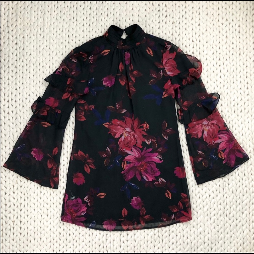 Ali & Jay Black Floral Print Ruffle Shift Dress